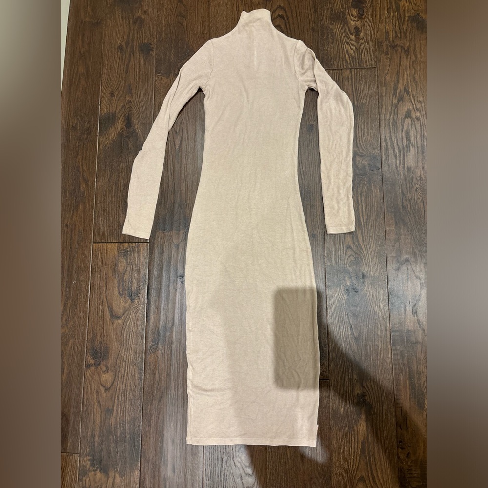 Honor‎ The Gift Women’s L/S Cut Out Dress Size Extra Small in Cream - Picture 2 of 5